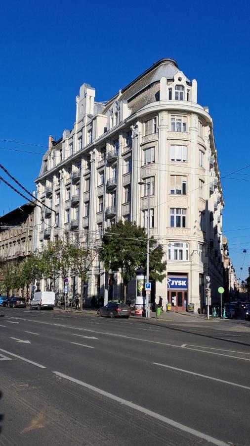 Superior Budapest Centrum Basilica Eksteriør billede