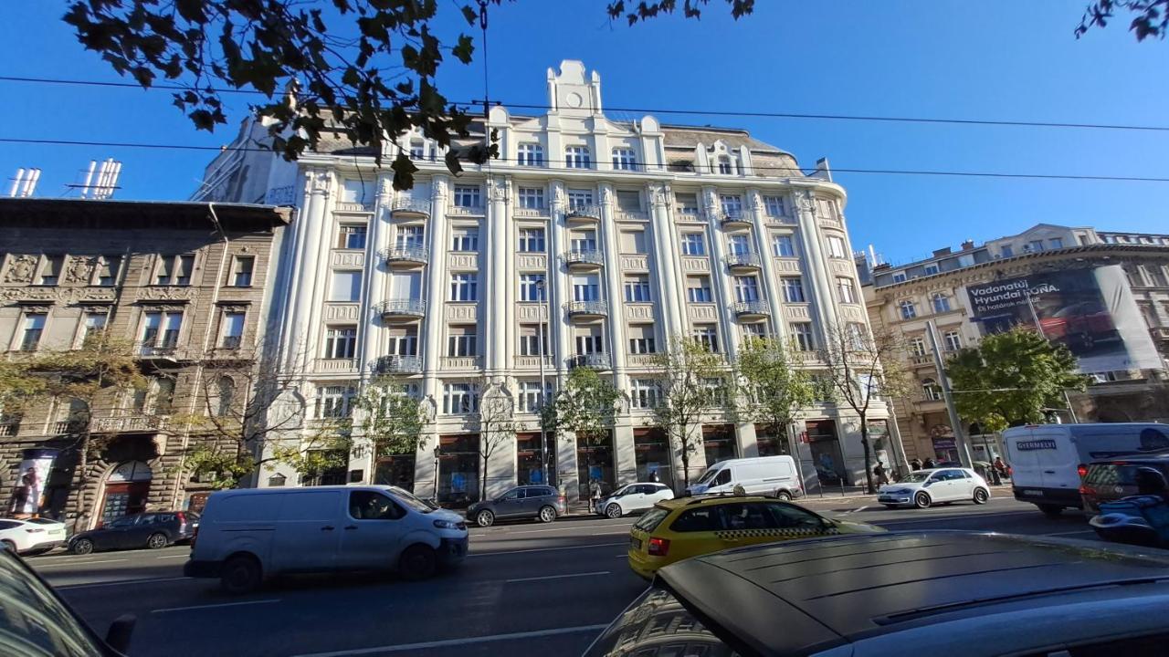 Superior Budapest Centrum Basilica Eksteriør billede